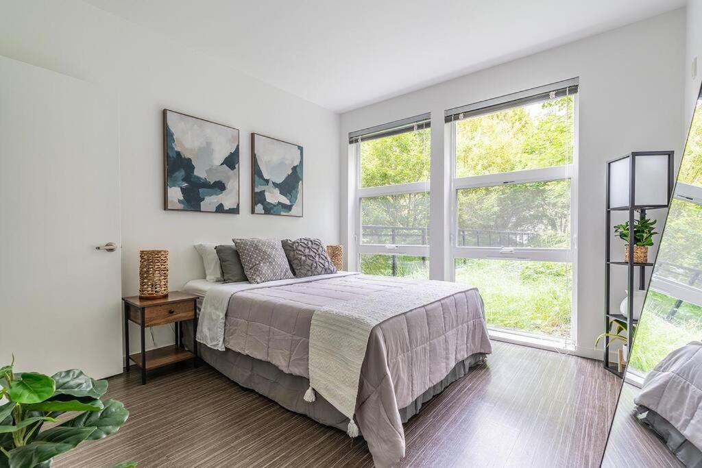 One Bedroom Luxury Apartment Σιάτλ Εξωτερικό φωτογραφία